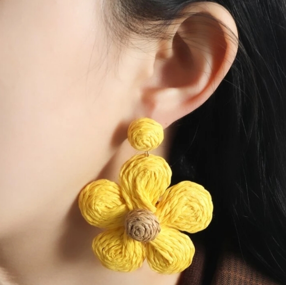 Oversized Yellow Wicker Flower Power Earrings Boho Summer Big Raffia Flowers - Picture 3 of 4